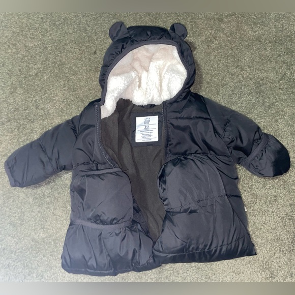 Baby Gap 0-3 months Coat - Picture 4 of 4